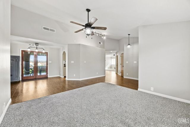 13000 Blodget Avenue, Bakersfield, CA 93314