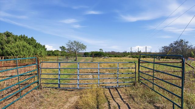 4000 Fm 2331, Godley, TX 76044