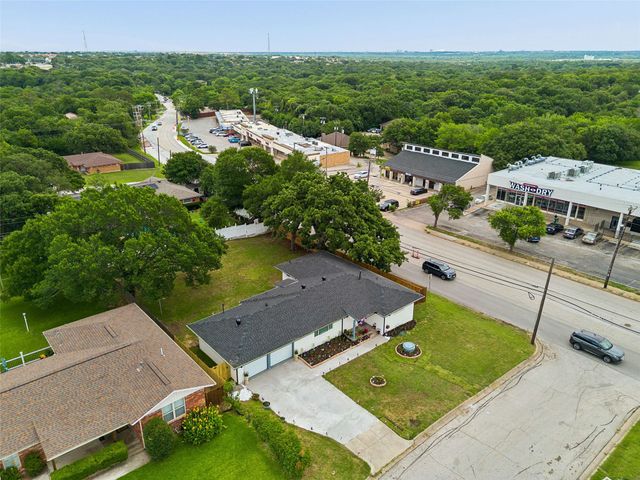 800 Lee Drive, Bedford, TX 76022