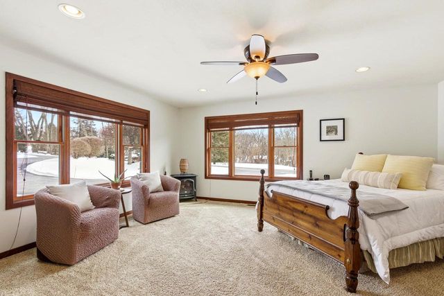 2460 Spring Rose Circle, Verona, WI 53593