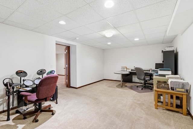 2460 Spring Rose Circle, Verona, WI 53593