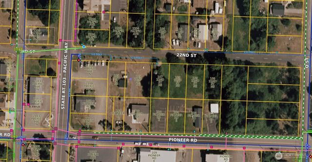 108 22nd Street NE, Long Beach, WA 98631