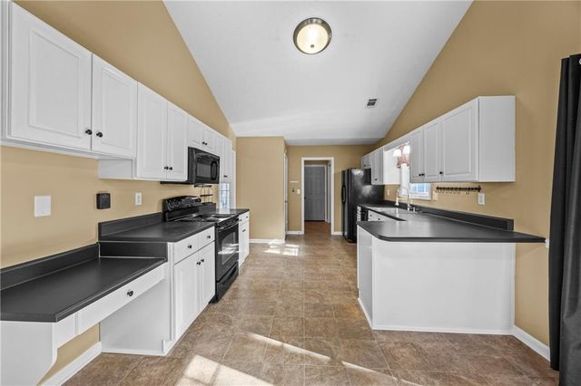 1500 Smoke Hill Drive, Hoschton, GA 30548