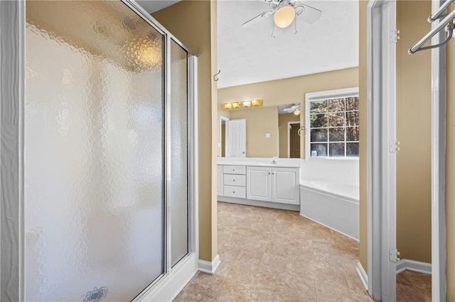 1500 Smoke Hill Drive, Hoschton, GA 30548