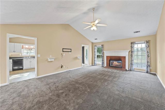 1500 Smoke Hill Drive, Hoschton, GA 30548