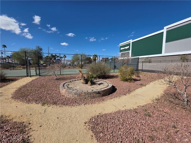 3930 University Center Drive 102, Las Vegas, NV 89119