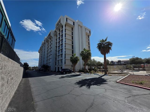 3930 University Center Drive 102, Las Vegas, NV 89119