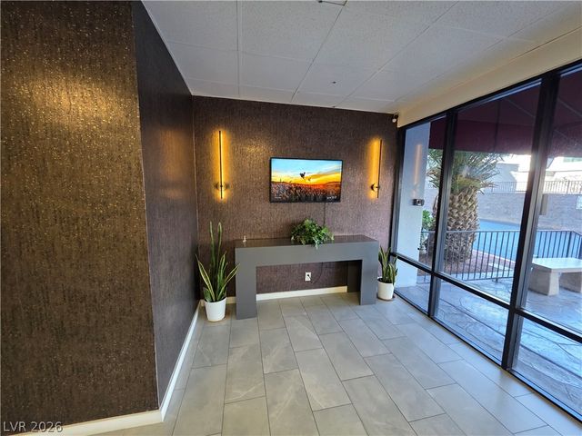 3930 University Center Drive 102, Las Vegas, NV 89119