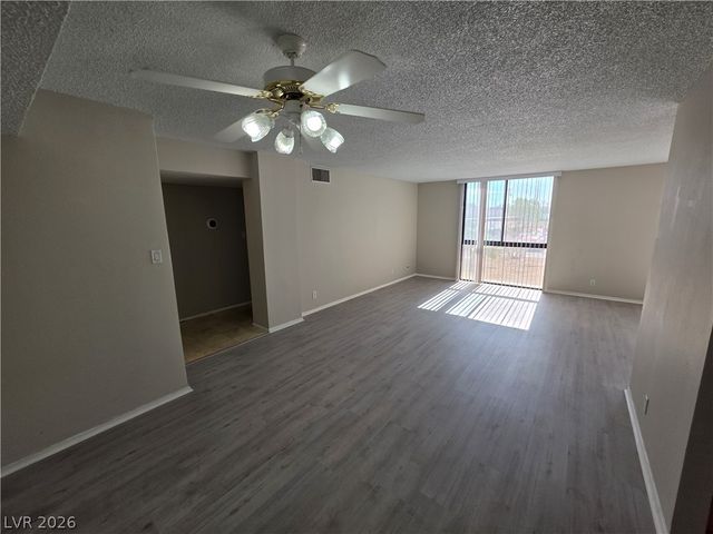 3930 University Center Drive 102, Las Vegas, NV 89119