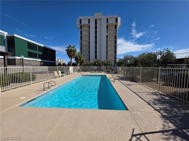 3930 University Center Drive 102, Las Vegas, NV 89119