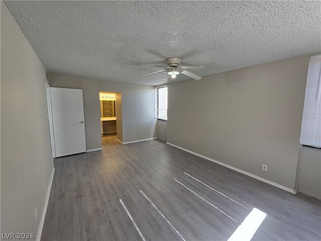 3930 University Center Drive 102, Las Vegas, NV 89119