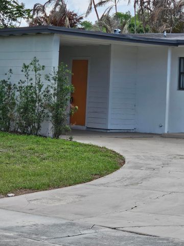 121 SE Princess, Port St. Lucie, Port St Lucie, FL 34952