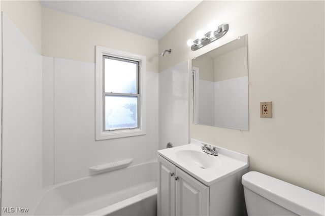 13410 Gilmore Avenue, Cleveland, OH 44135