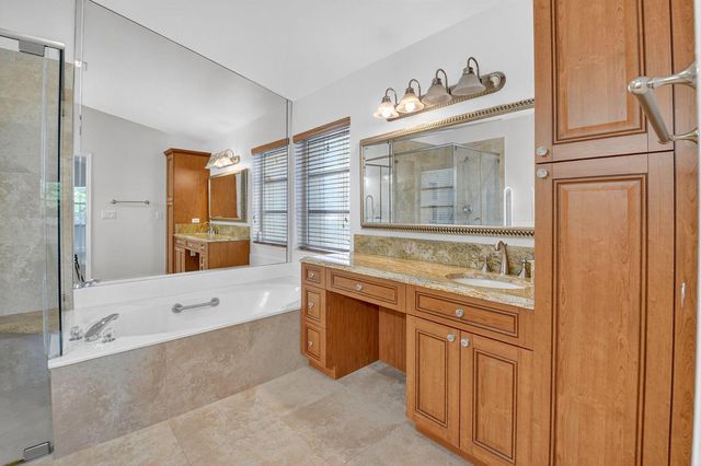 9914 Harbour Lake Circle, Boynton Beach, FL 33437