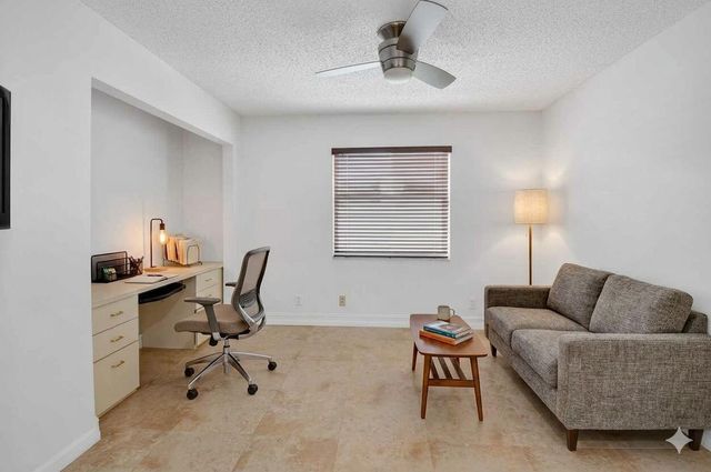 9914 Harbour Lake Circle, Boynton Beach, FL 33437