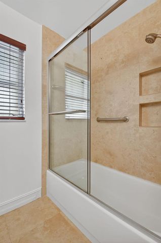 9914 Harbour Lake Circle, Boynton Beach, FL 33437