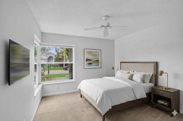 9914 Harbour Lake Circle, Boynton Beach, FL 33437