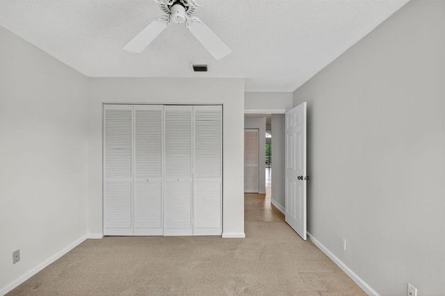 9914 Harbour Lake Circle, Boynton Beach, FL 33437