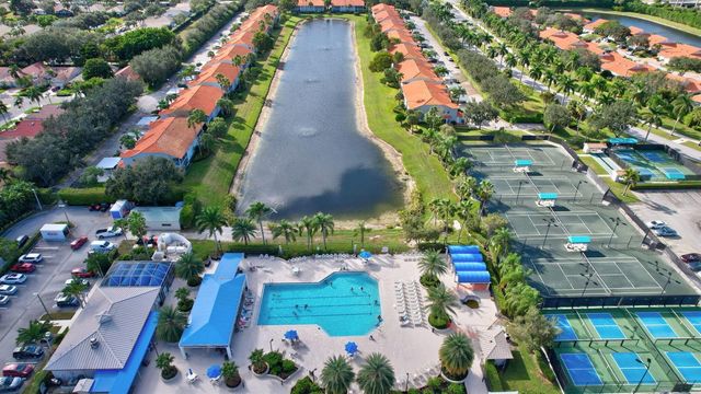 9914 Harbour Lake Circle, Boynton Beach, FL 33437