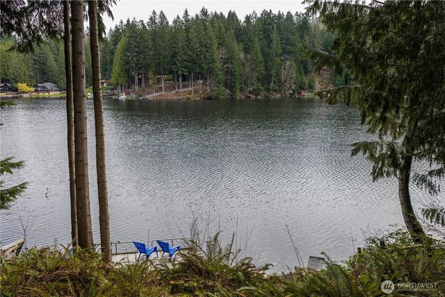 3304 W Ames Lake Drive NE, Redmond, WA 98053