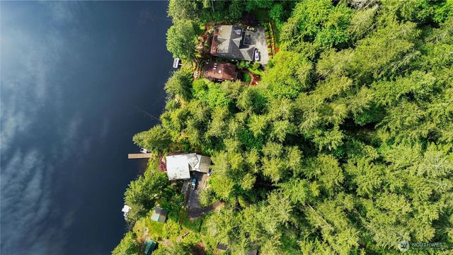 3304 W Ames Lake Drive NE, Redmond, WA 98053