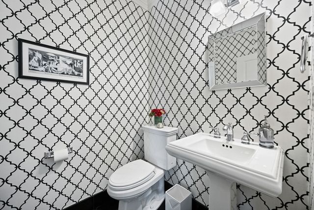 57 Colony Road, Lexington, MA 02420