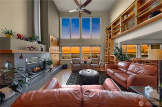 106 N State Street, Bellingham, WA 98225