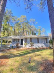 1977 Dodson Drive SW, Atlanta, GA 30311