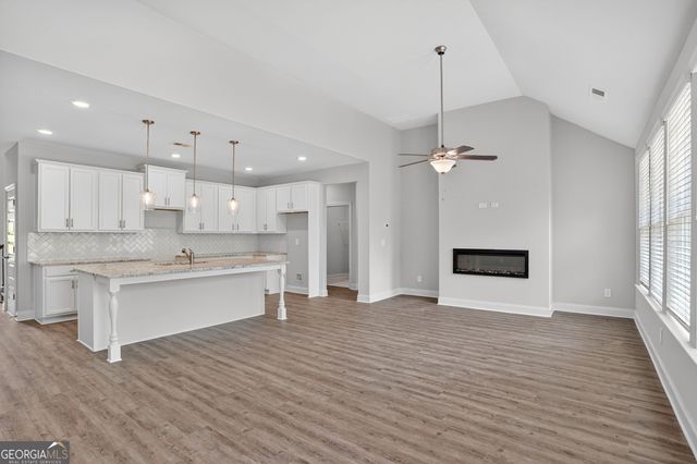 5090 Tower View Trail 37G, Snellville, GA 30039