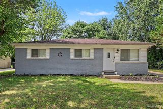 16042 Lauren Street, Taylor, MI 48180