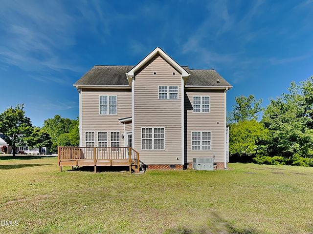 263 Hocutt Farm Drive, Clayton, NC 27527