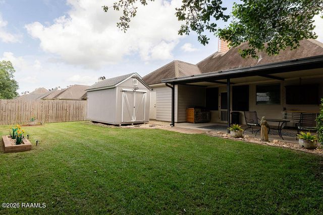 203 Blackwater River Drive, Lafayette, LA 70508