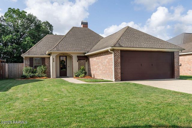 203 Blackwater River Drive, Lafayette, LA 70508
