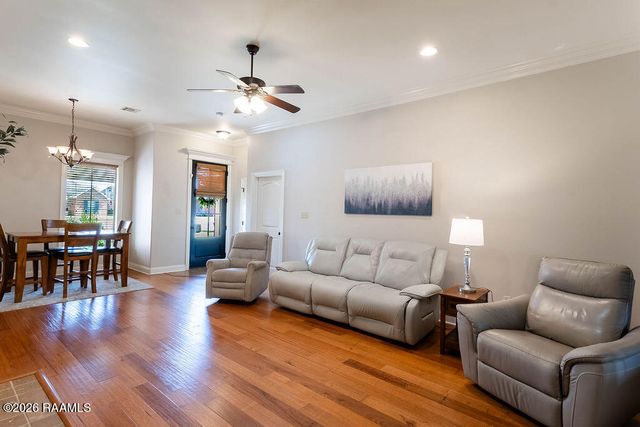 203 Blackwater River Drive, Lafayette, LA 70508