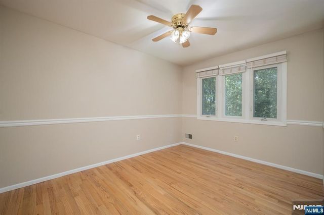 18 Guilford Court, Par-troy Hills Twp., NJ 07950
