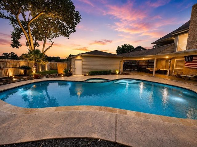14810 Bluffridge Circle, Houston, TX 77095