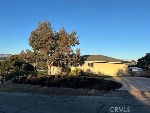 1566 Hillcrest, Arroyo Grande, CA 93420