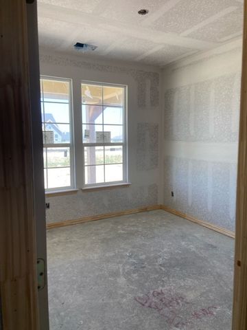 181 Sunny Side Road, Valley View, TX 76272