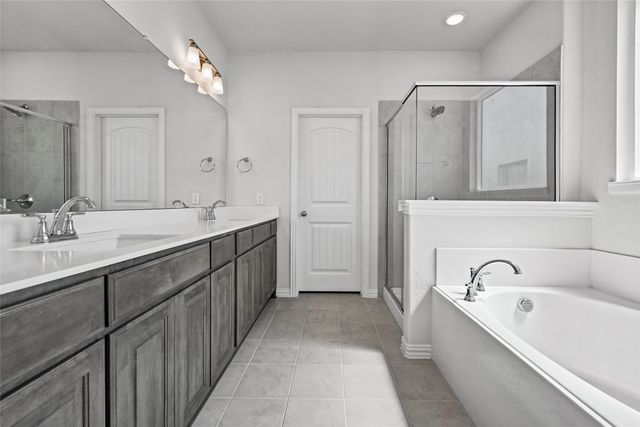181 Sunny Side Road, Valley View, TX 76272