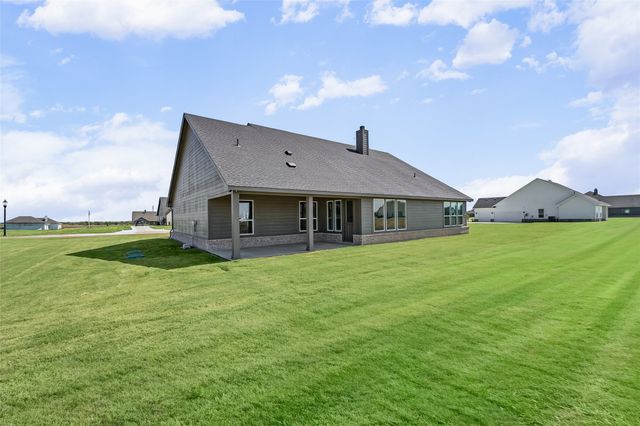 181 Sunny Side Road, Valley View, TX 76272