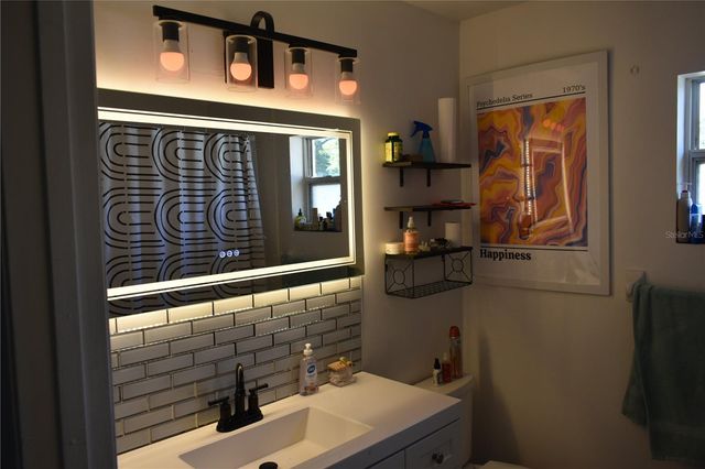 10004 N 23RD STREET, Tampa, FL 33612