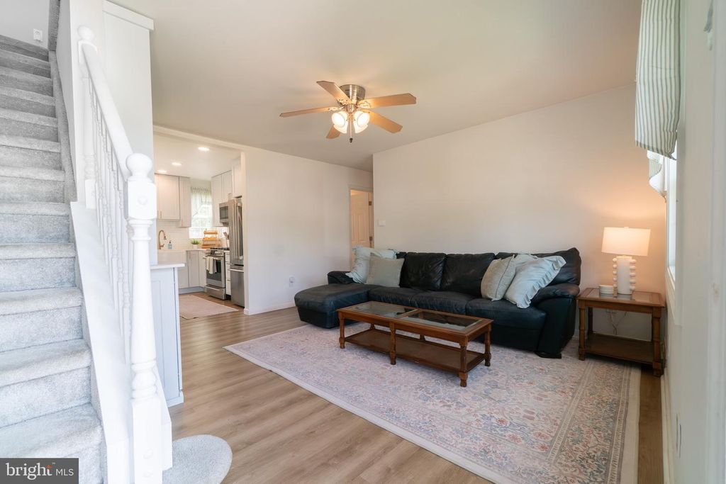 1129 JEFFERSON AVE, BELLMAWR, NJ 08031 — photo 3