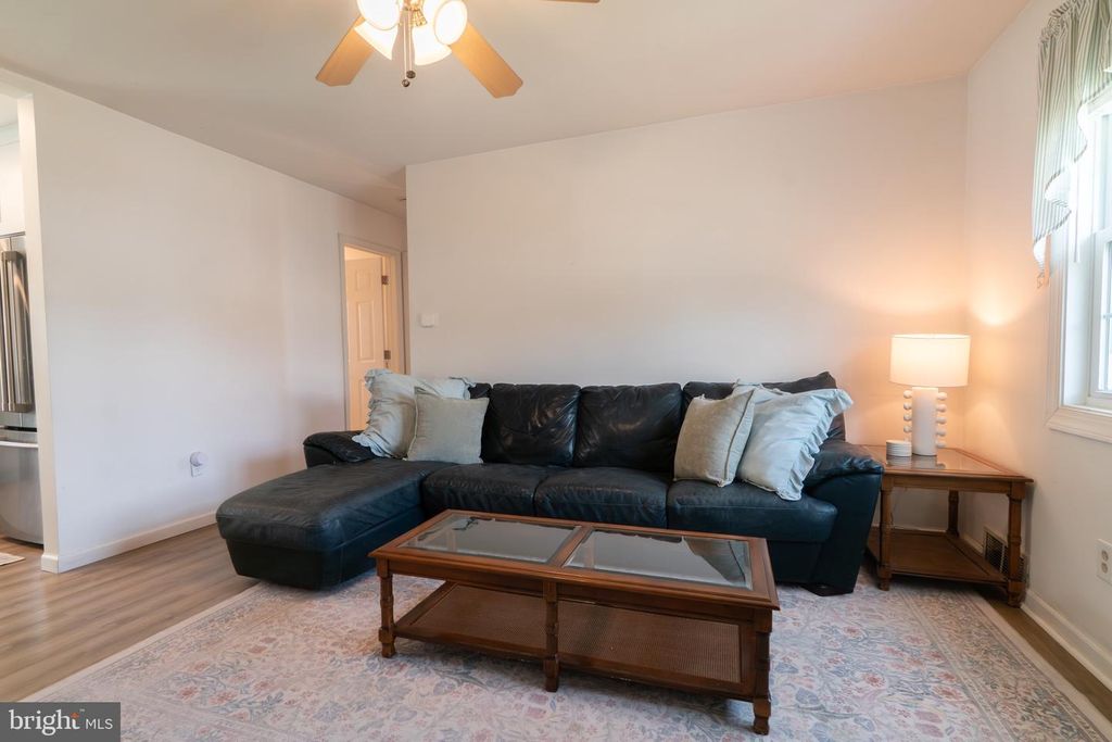 1129 JEFFERSON AVE, BELLMAWR, NJ 08031 — photo 5