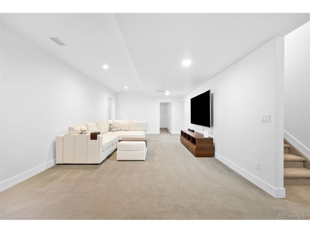 3312 S Emerson St, Englewood, CO 80113