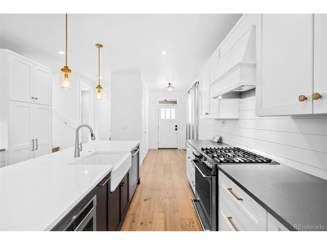 3312 S Emerson St, Englewood, CO 80113