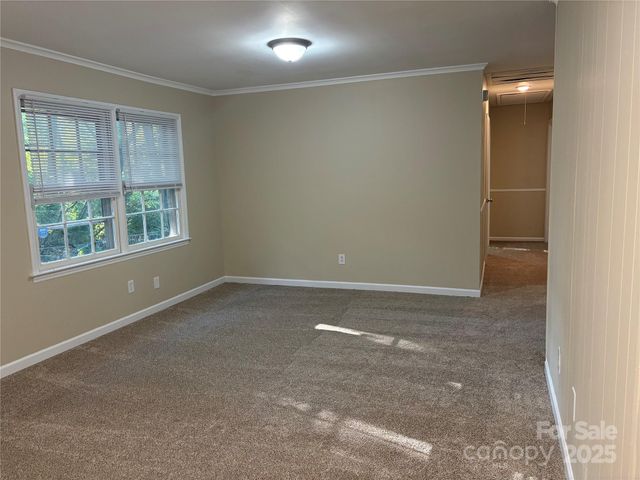 10201 Starwood Drive, Charlotte, NC 28215