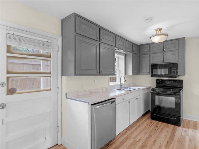 3208 Lake Jodeco Road, Jonesboro, GA 30236