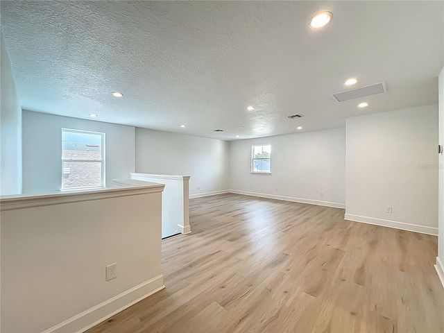 3392 BLUFF OAK LANE, Sanford, FL 32771