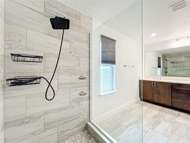 3392 BLUFF OAK LANE, Sanford, FL 32771