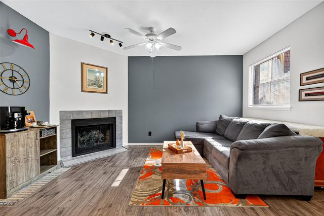 1103 Dulles Avenue 304, Stafford, TX 77477